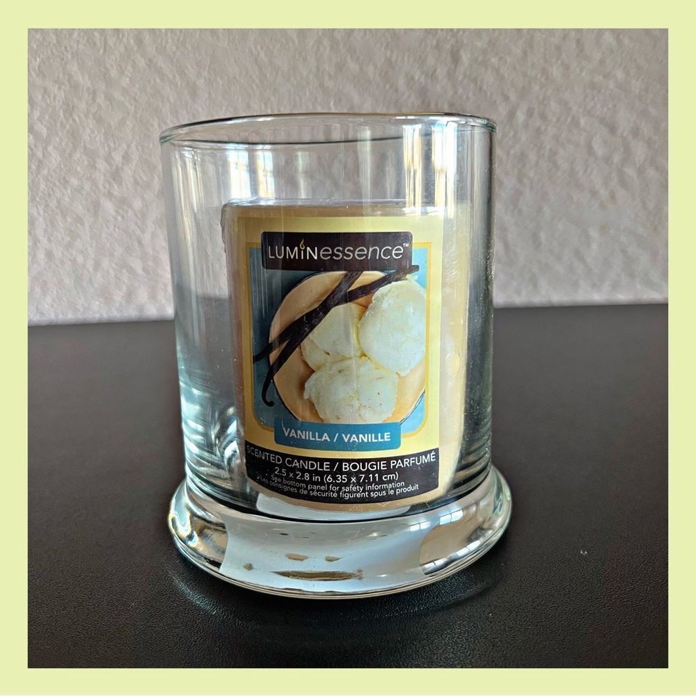 *30off3* Glass Candle Holder with Luminessence Vanilla Scented Pillar Candle.